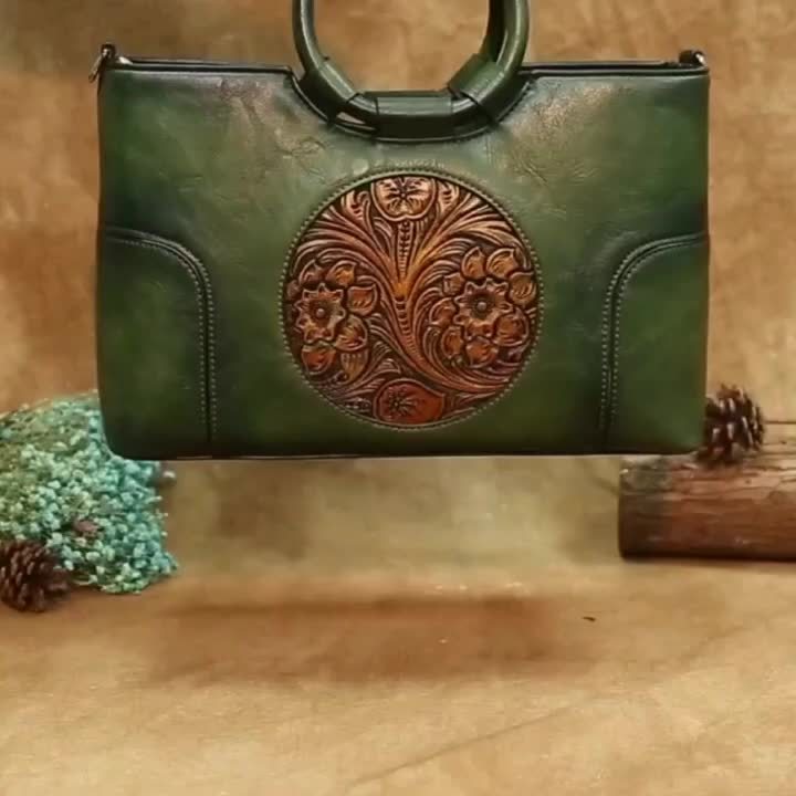 Handcrafted Embossed Leather Tote – Retro Style Workoutry