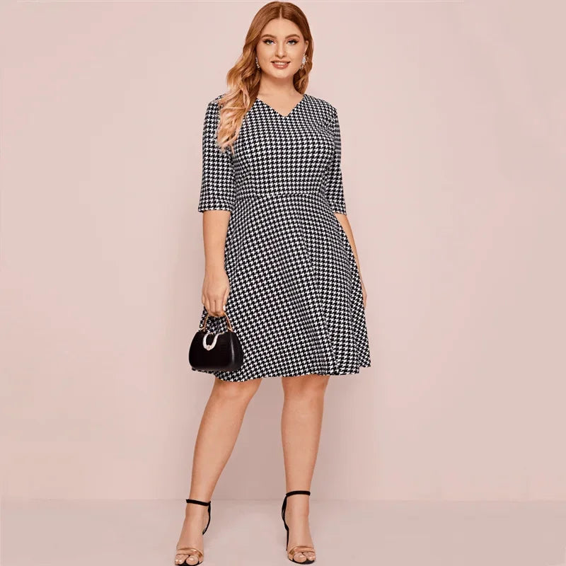 Houndstooth Curve Dress