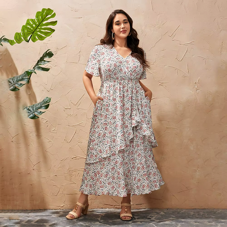 Plus Size Ruffled V-Neck Holiday Dress 3