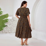 Plus Size V-Neck Floral Beach Dress 3