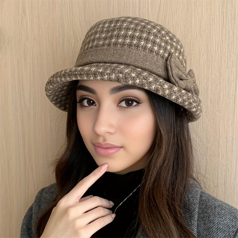 Wool Cloche Hat – Warm Roll-Up Winter Style Workoutry