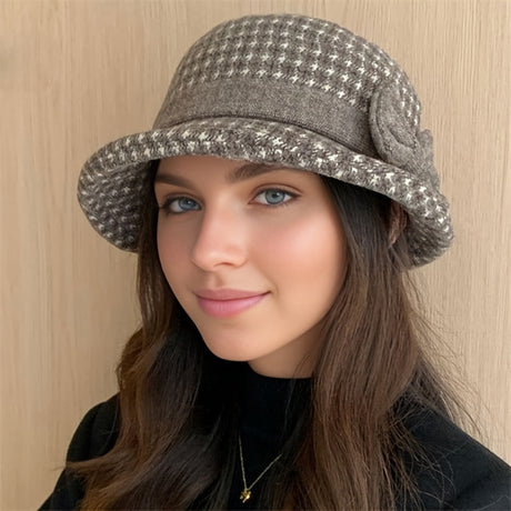 Wool Cloche Hat – Warm Roll-Up Winter Style Workoutry