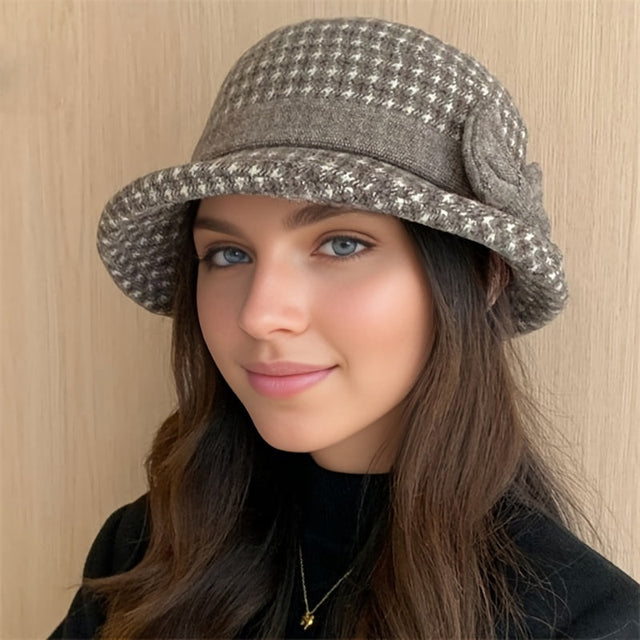 Wool Cloche Hat – Warm Roll-Up Winter Style Workoutry
