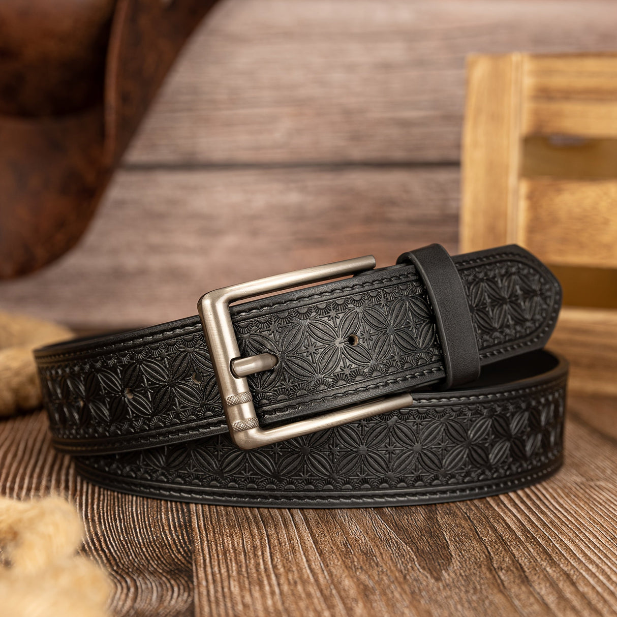 Floral Embossed PU Belt – Classic Pin Buckle Workoutry